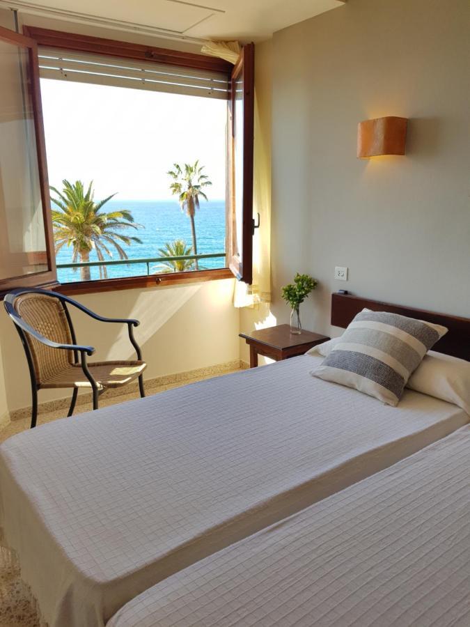 Hotel Maeva ,1 Star B&B โยเรตเดมาร์ ภายนอก รูปภาพ